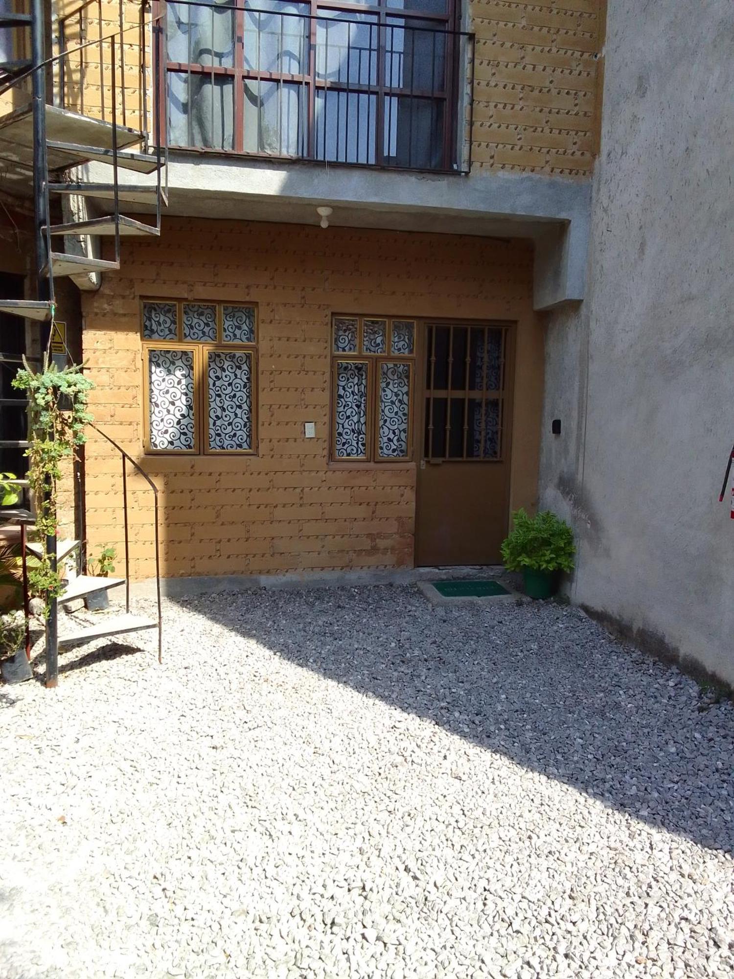Hospedaje Casa Cortes - Recamaras De Descanso, Tepoztlan Mor - No Contamos Con Estacionamiento المظهر الخارجي الصورة